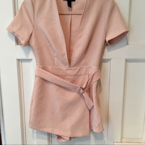 PINK ROMPER - Picture 2 of 3